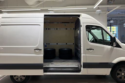 valkoinen Volkswagen Crafter 2013 kuva 21.