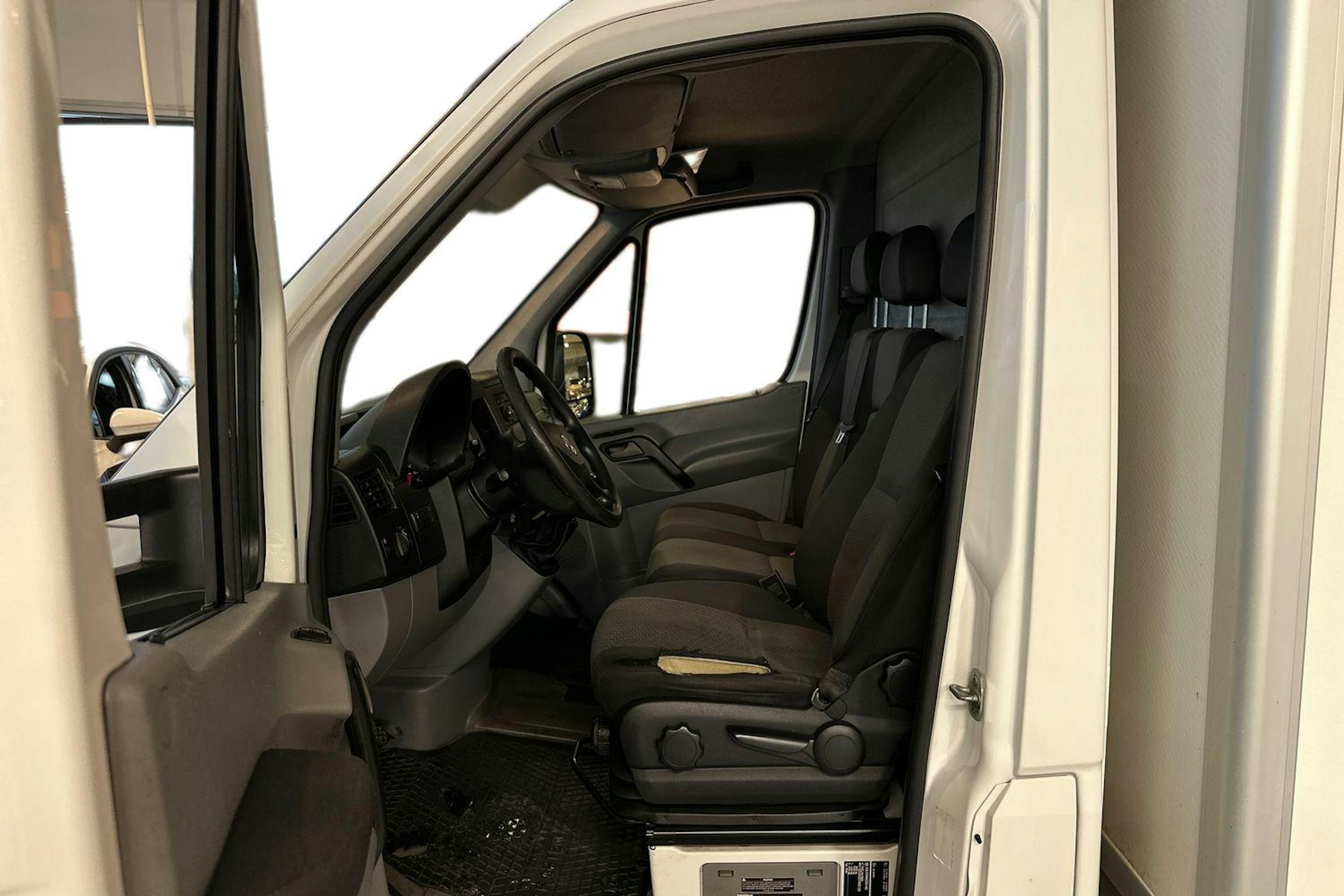 valkoinen Volkswagen Crafter 2013 kuva 12.