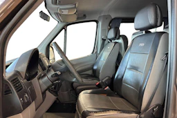 Ruskea (beige) Volkswagen CRAFTER 2014 kuva 8.