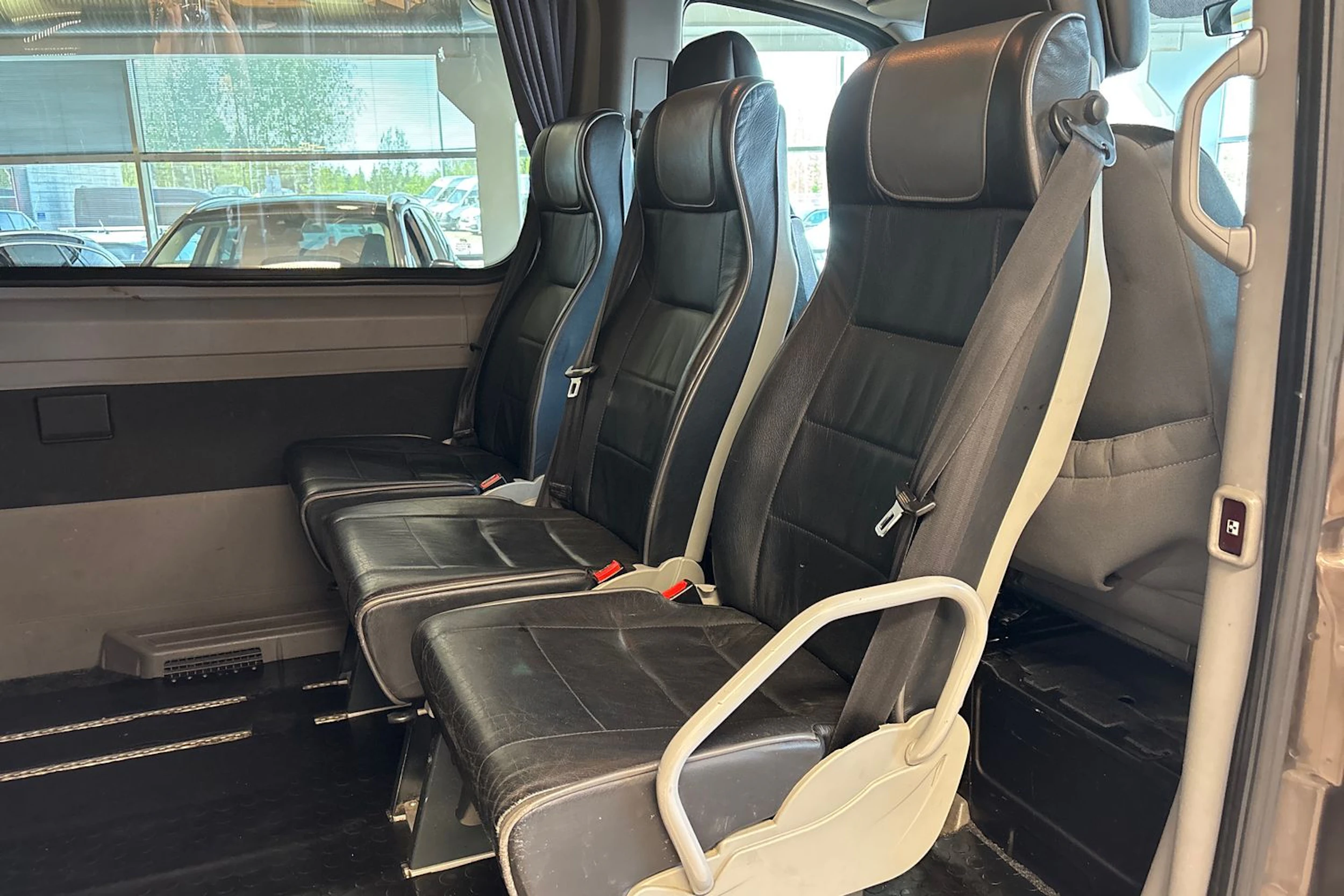 Ruskea (beige) Volkswagen CRAFTER 2014 kuva 12.