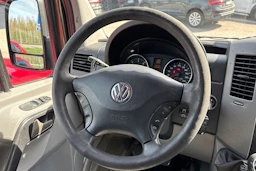 Ruskea (beige) Volkswagen CRAFTER 2014 kuva 16.