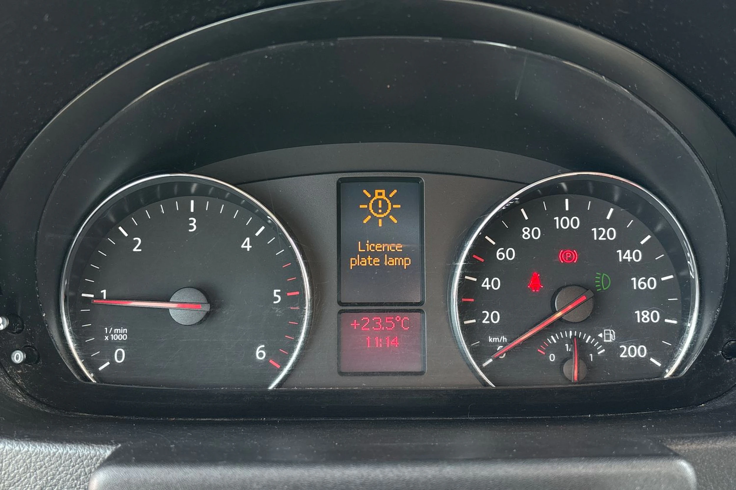Ruskea (beige) Volkswagen CRAFTER 2014 kuva 19.