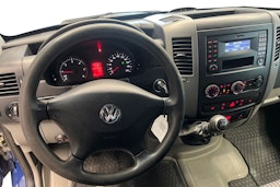 sininen Volkswagen Crafter 2014 kuva 9.