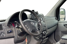 vihreä Volkswagen Crafter 2014 kuva 3.