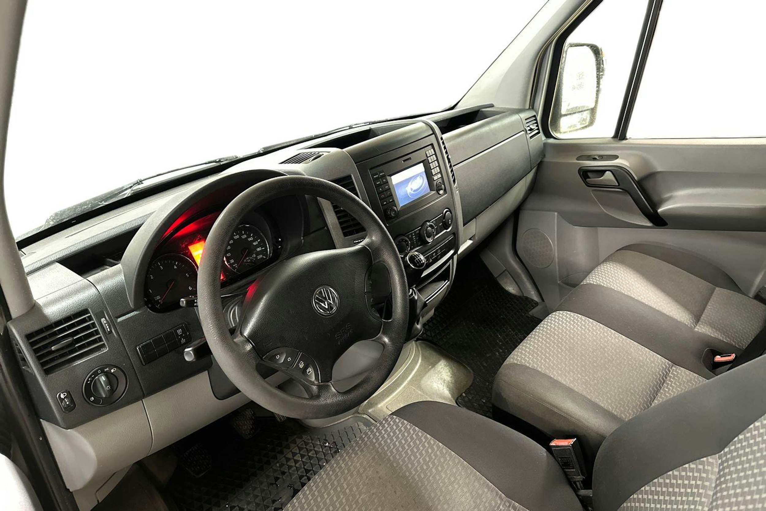 met. hopea Volkswagen Crafter 2014 kuva 3.