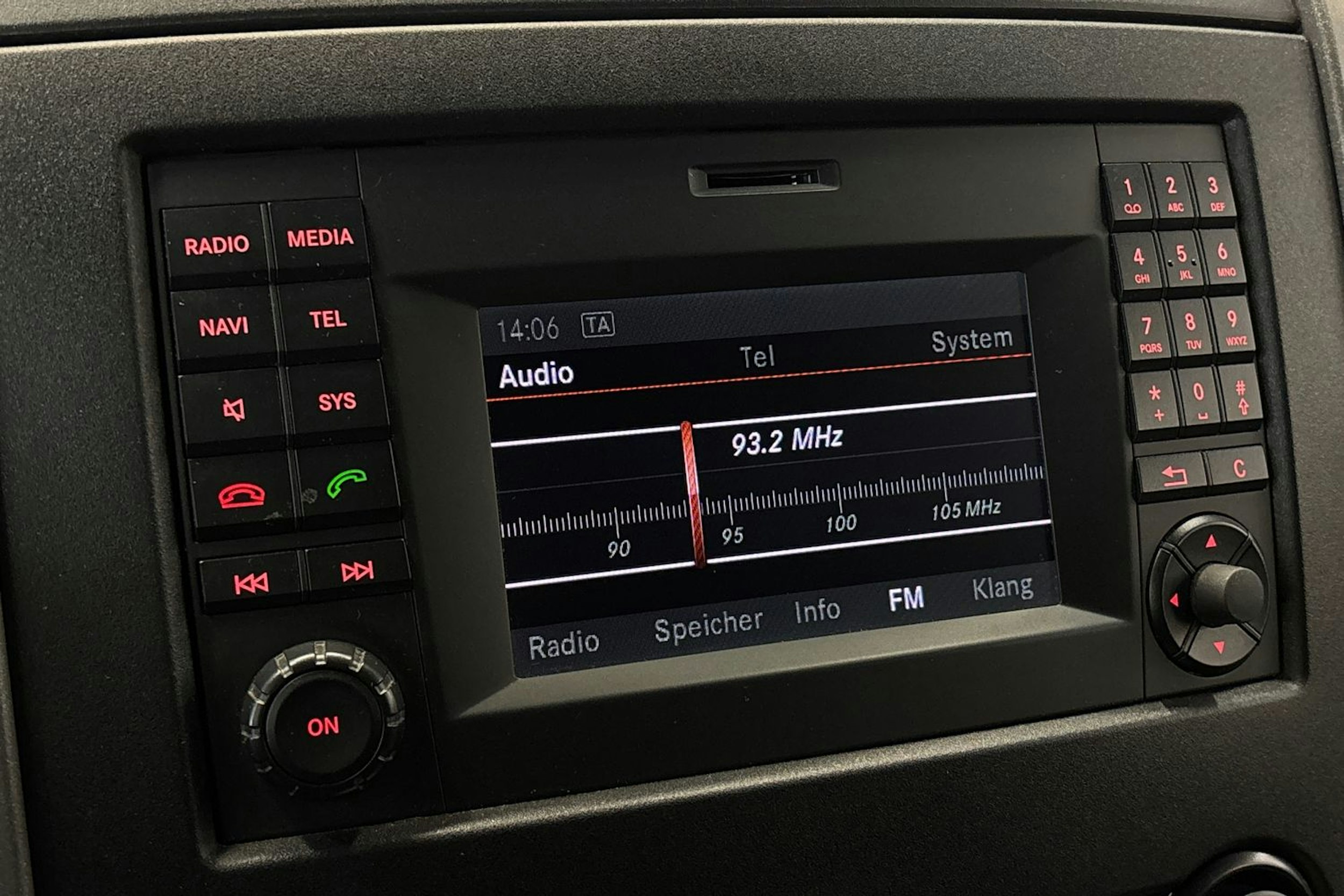 met. hopea Volkswagen Crafter 2014 kuva 19.