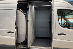 met. hopea Volkswagen Crafter 2014 kuva 23.