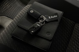 met. hopea Volkswagen Crafter 2014 kuva 29.