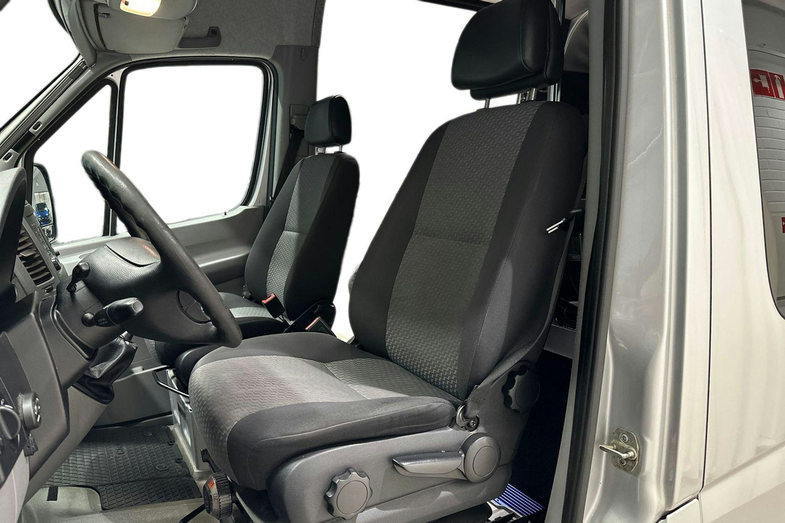 Hopea Volkswagen CRAFTER 2014 kuva 8.