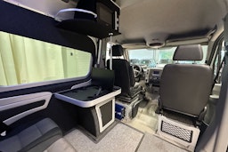 Hopea Volkswagen CRAFTER 2014 kuva 30.