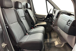 harmaa Volkswagen Crafter 2015 kuva 11.