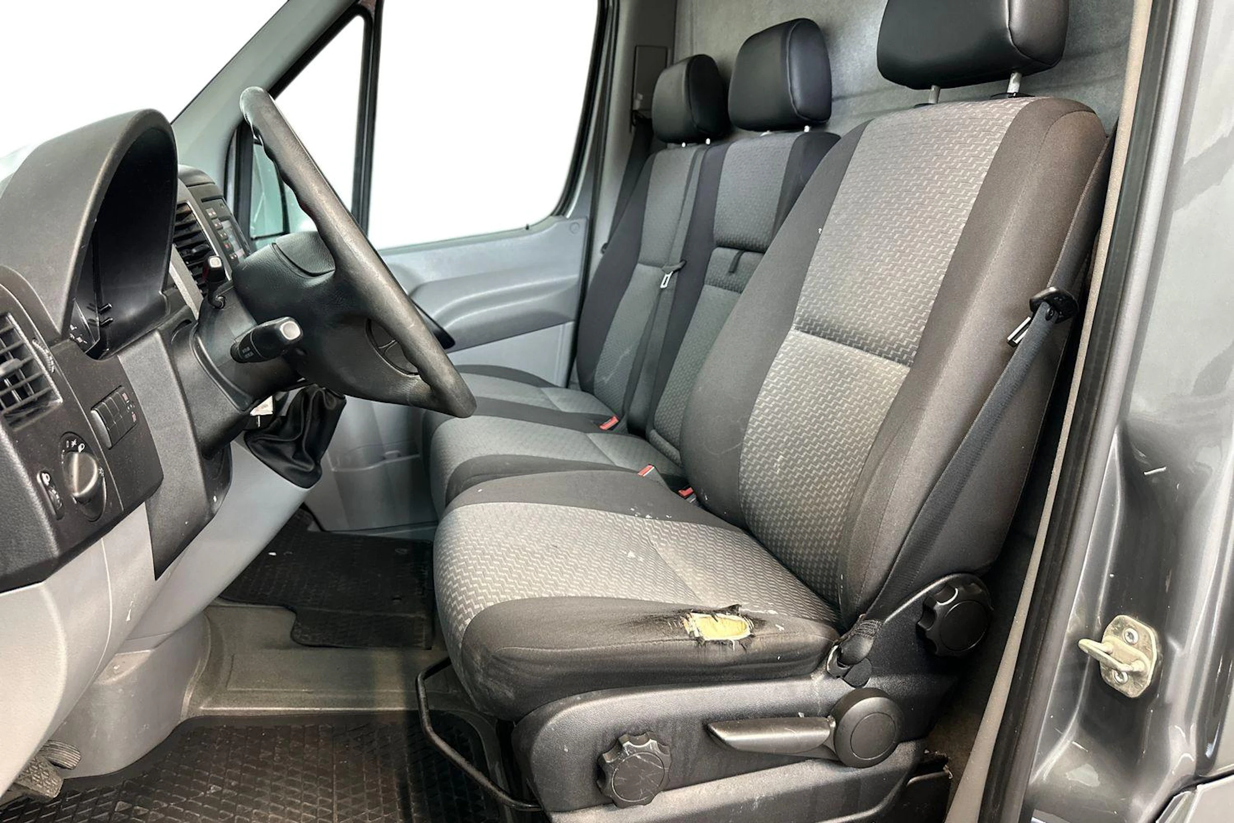 harmaa Volkswagen Crafter 2015 kuva 12.