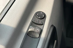 harmaa Volkswagen Crafter 2015 kuva 13.