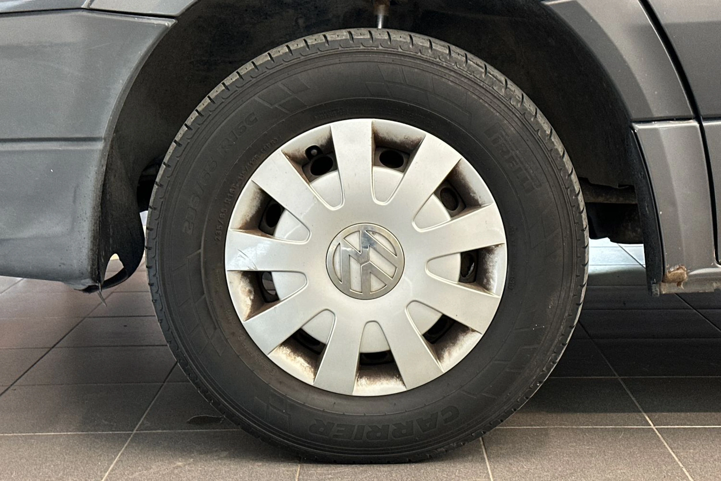 harmaa Volkswagen Crafter 2015 kuva 25.