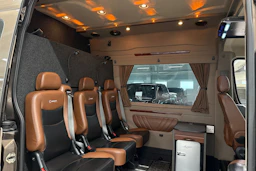 met. ruskea (beige) Volkswagen Crafter 2015 kuva 13.