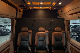 met. ruskea (beige) Volkswagen Crafter 2015 kuva 17.