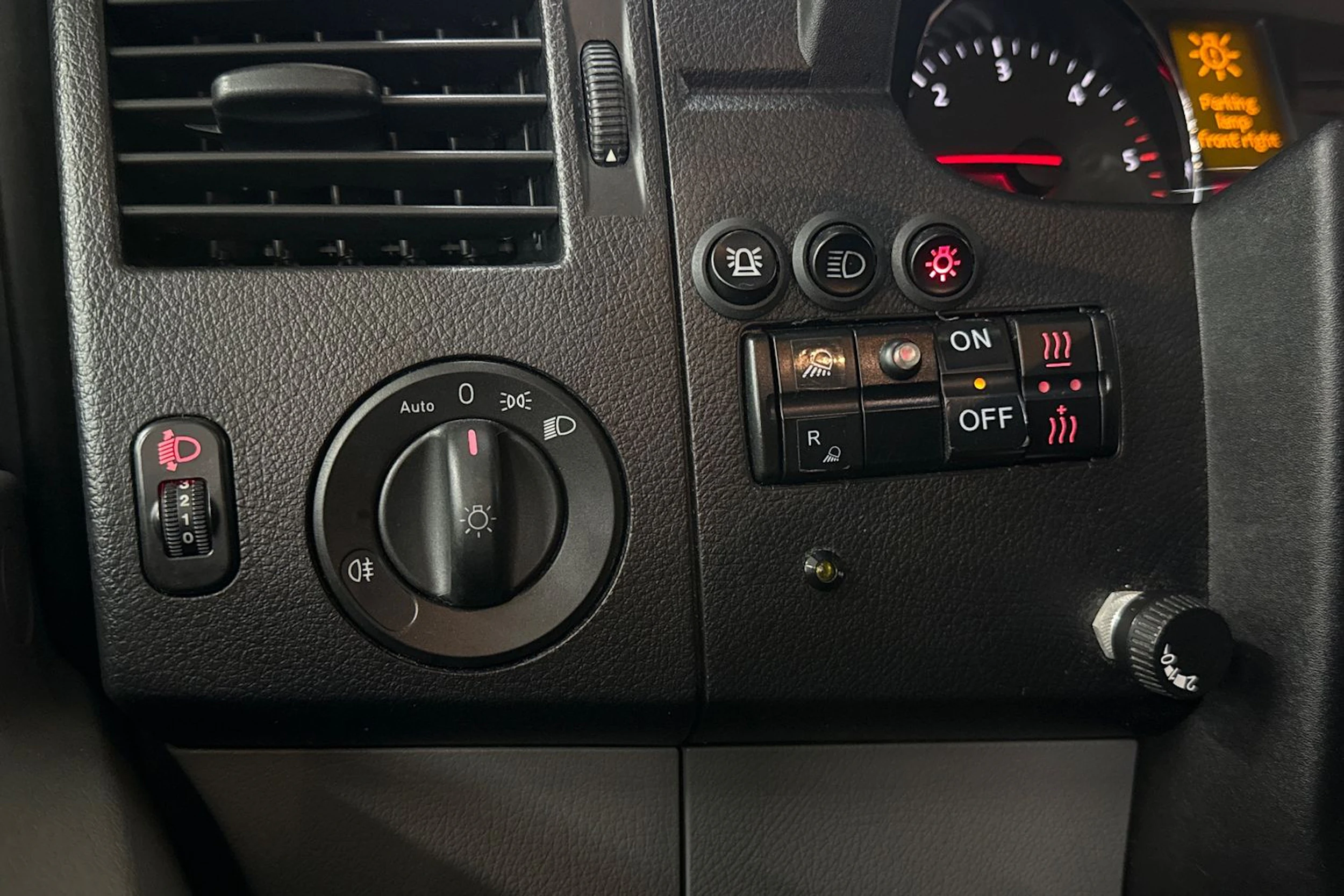 met. ruskea (beige) Volkswagen Crafter 2015 kuva 23.