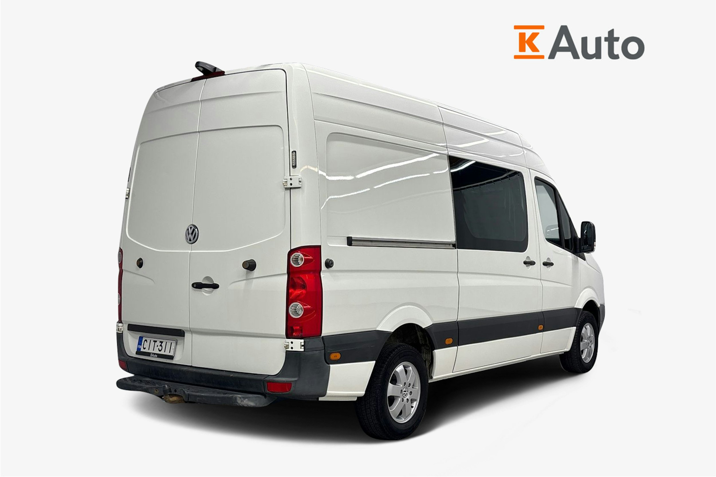 valkoinen Volkswagen Crafter 2015 kuva 2.