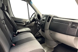 valkoinen Volkswagen Crafter 2015 kuva 7.