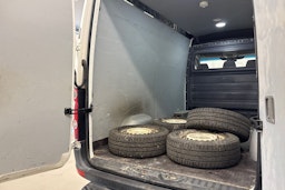 valkoinen Volkswagen Crafter 2015 kuva 23.