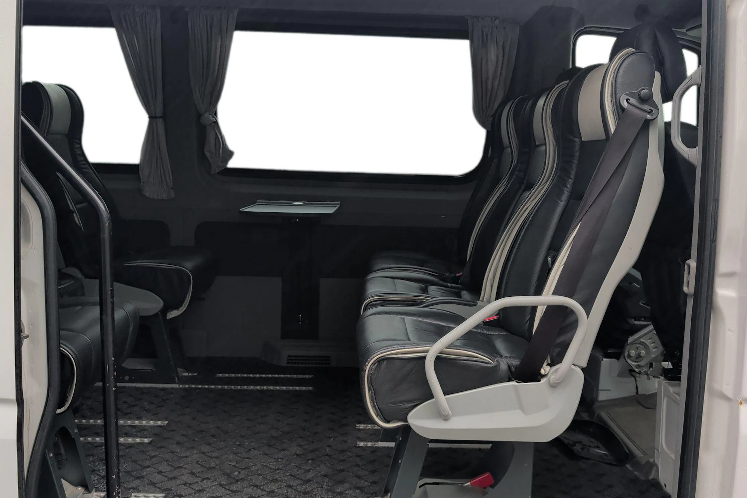 valkoinen Volkswagen Crafter 2015 kuva 8.