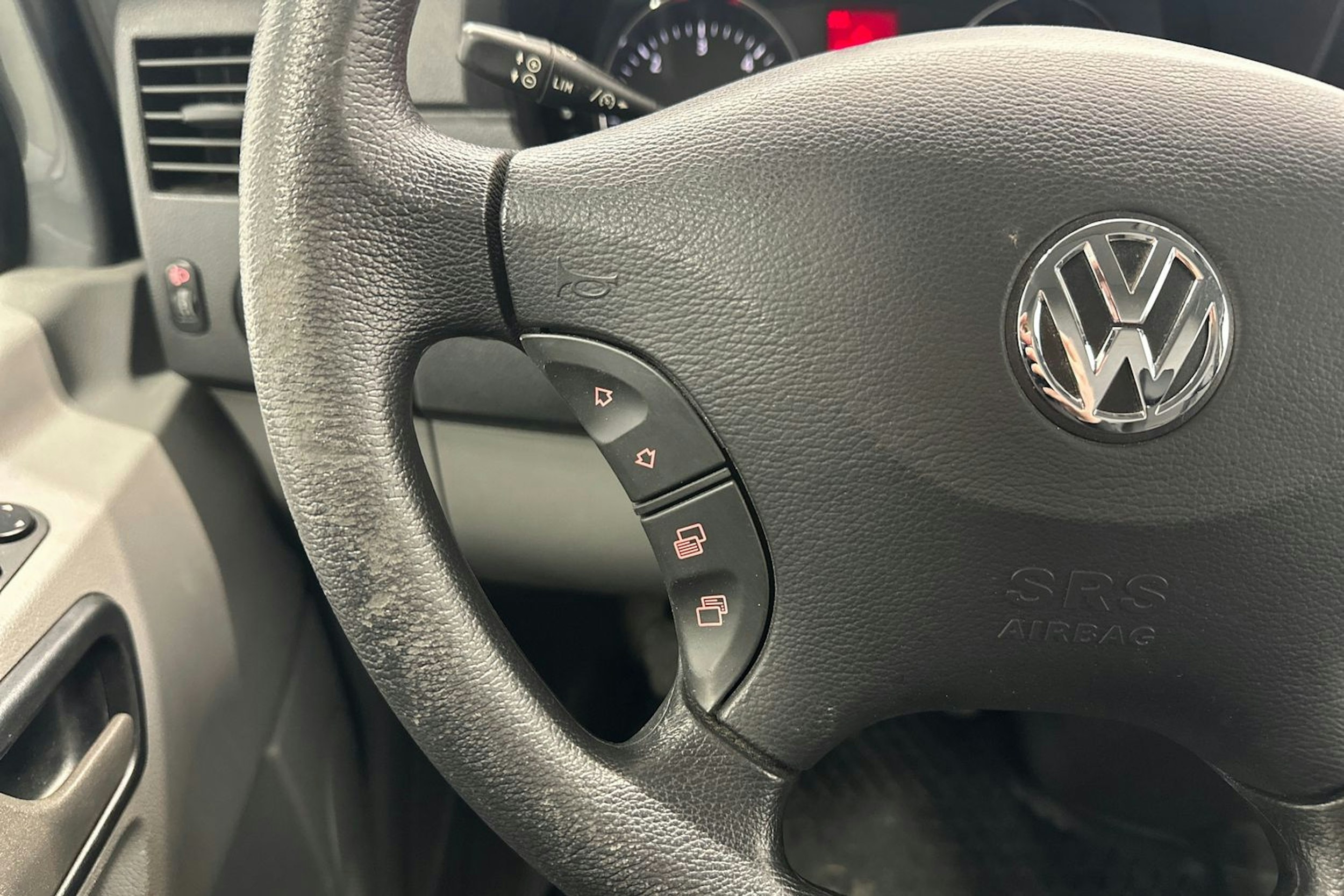 harmaa Volkswagen Crafter 2016 kuva 15.