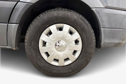 Harmaa Volkswagen Crafter 2016 kuva 12.