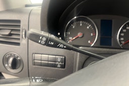 musta Volkswagen Crafter 2016 kuva 17.