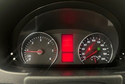 musta Volkswagen Crafter 2016 kuva 18.