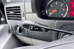 Sininen Volkswagen Crafter 2016 kuva 17.