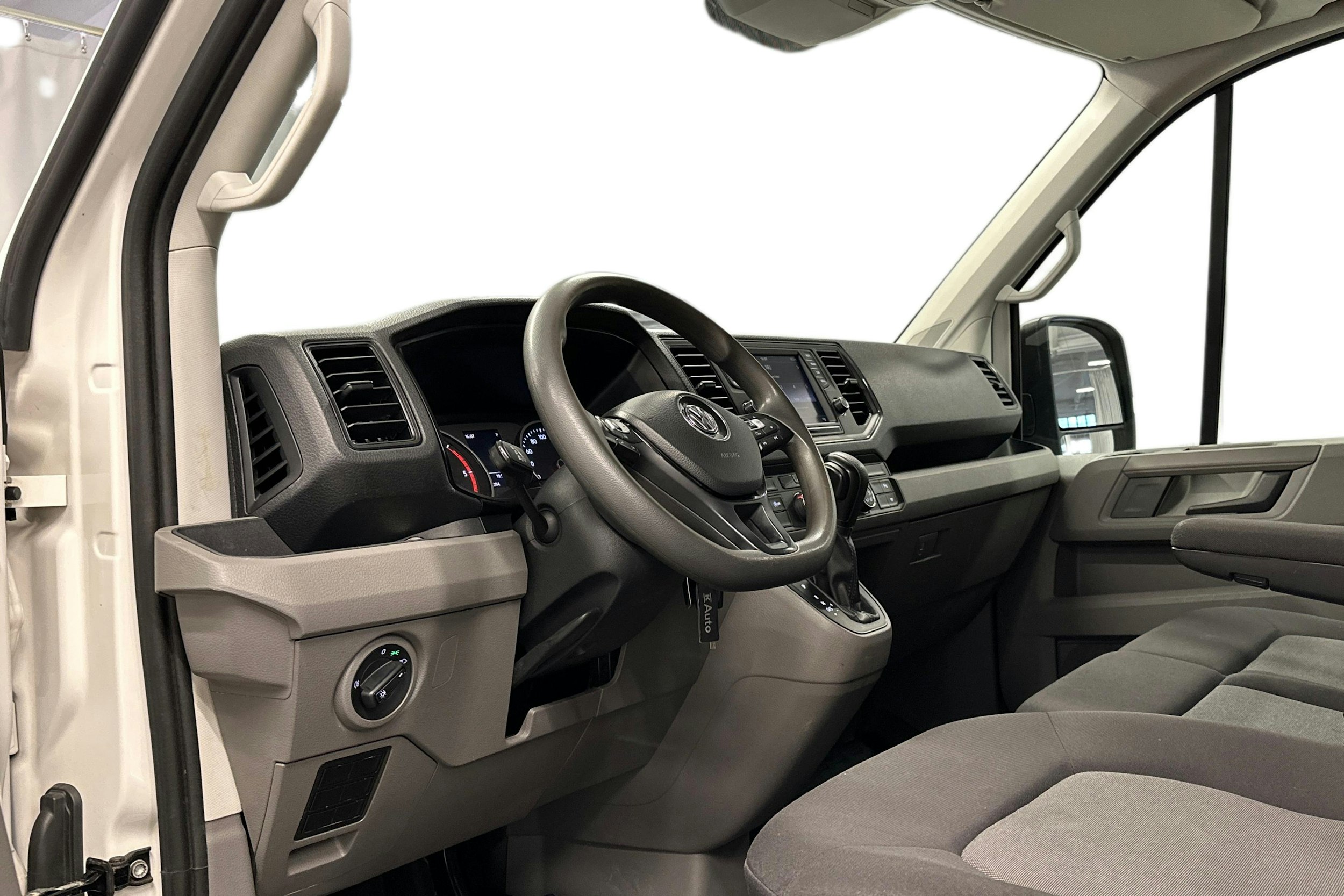valkoinen Volkswagen Crafter 2017 kuva 6.