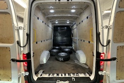valkoinen Volkswagen Crafter 2017 kuva 18.