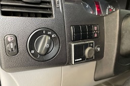 valkoinen Volkswagen Crafter 2017 kuva 17.