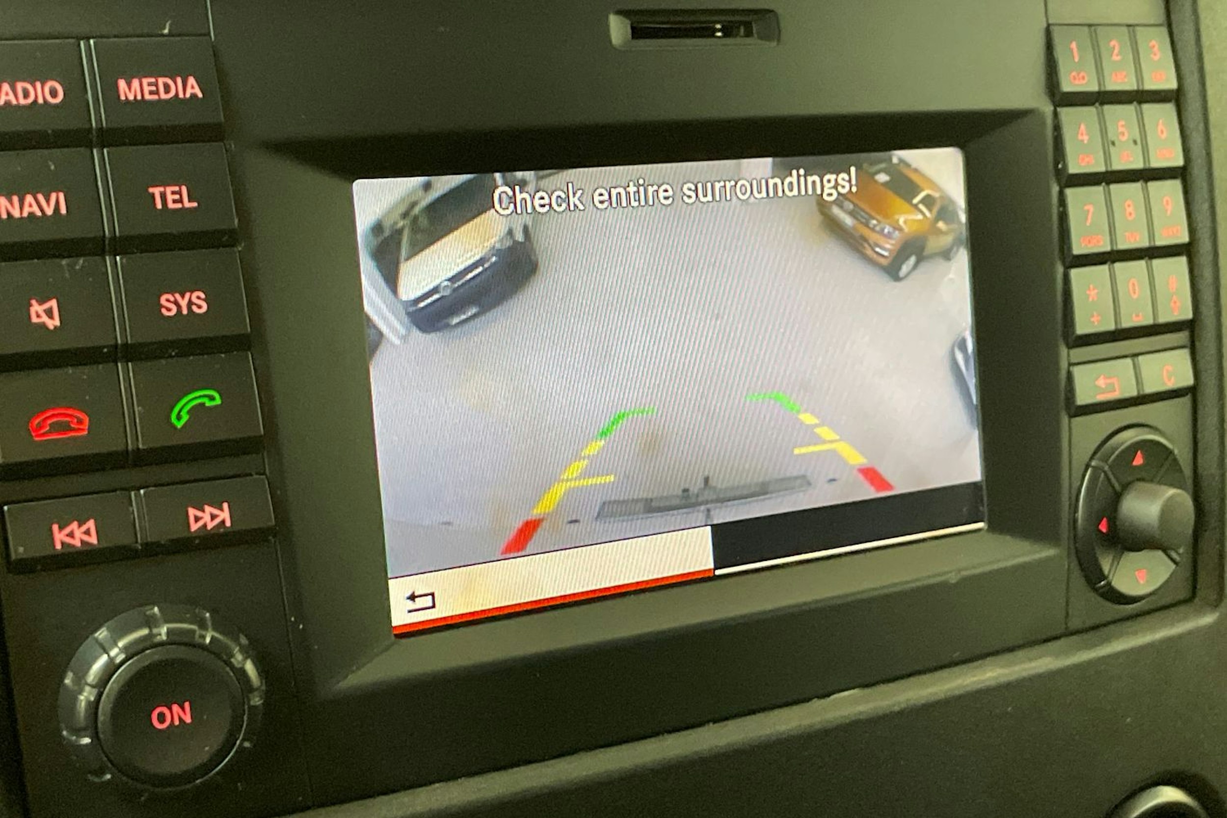 valkoinen Volkswagen Crafter 2017 kuva 18.