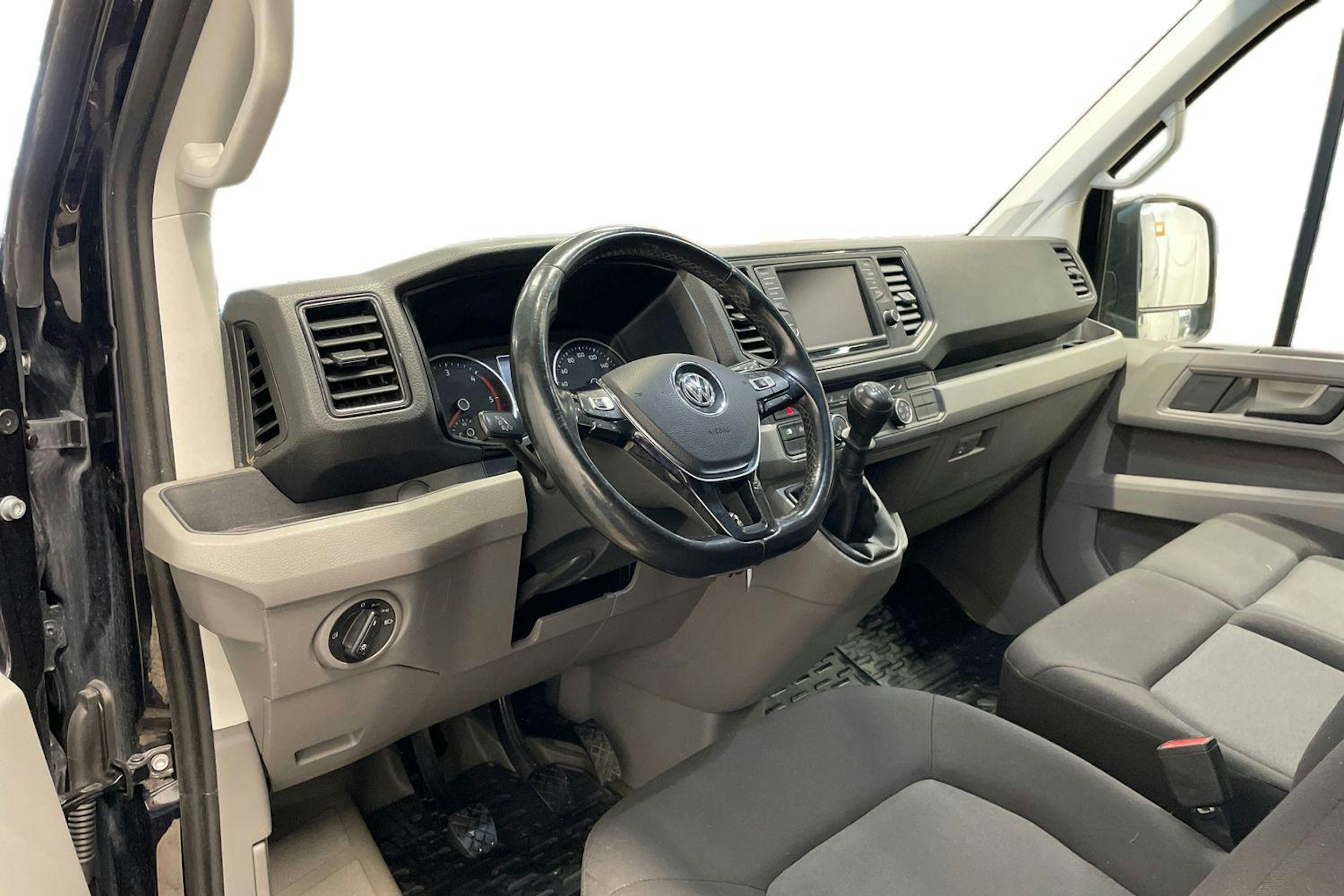 Musta Volkswagen CRAFTER 2017 kuva 8.