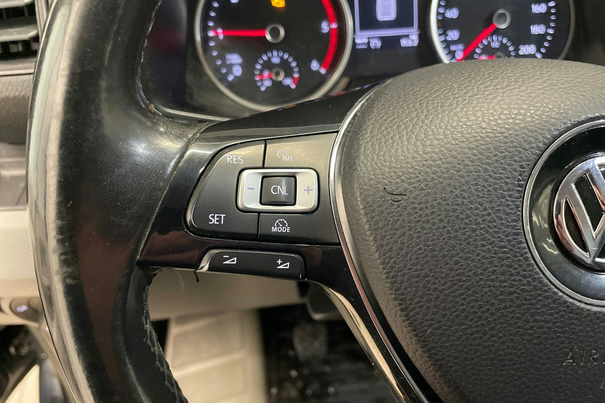 Musta Volkswagen CRAFTER 2017 kuva 15.