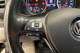 Musta Volkswagen CRAFTER 2017 kuva 15.