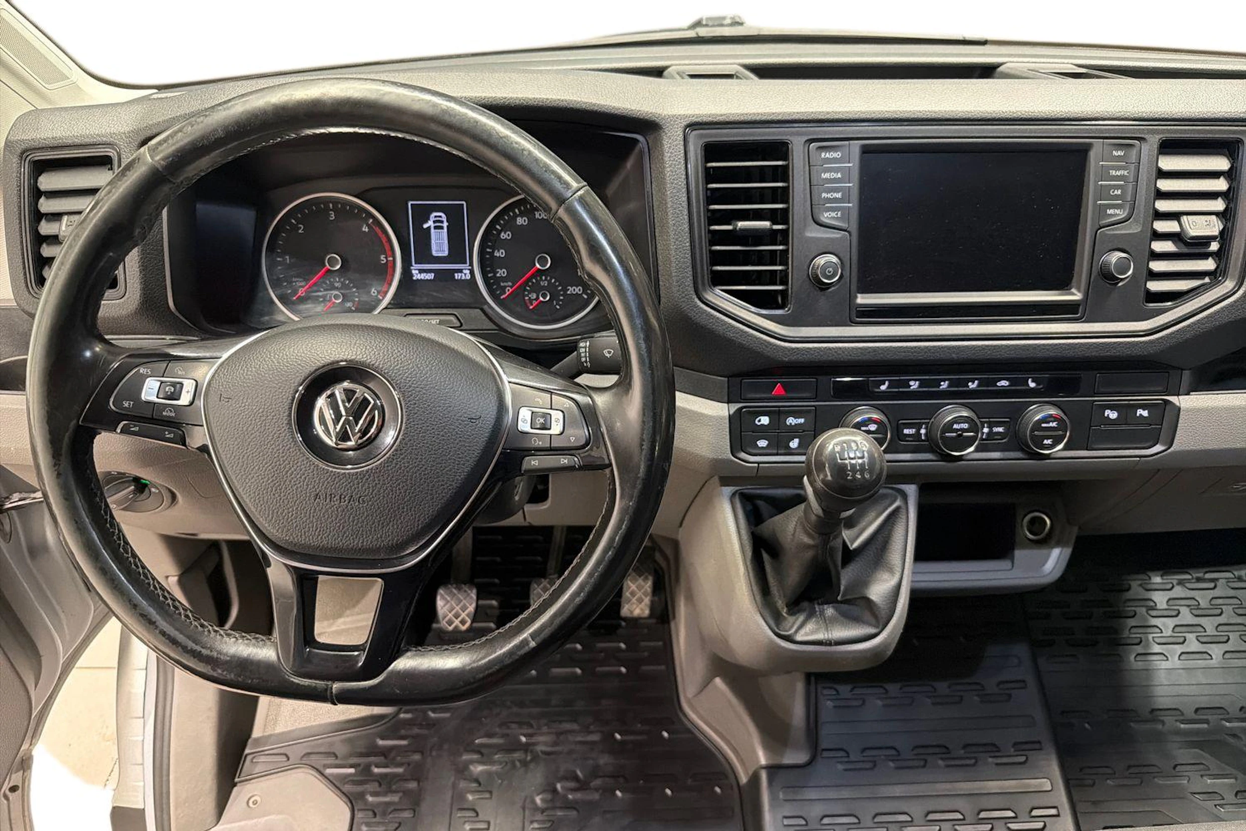Hopea Volkswagen CRAFTER 2017 kuva 9.