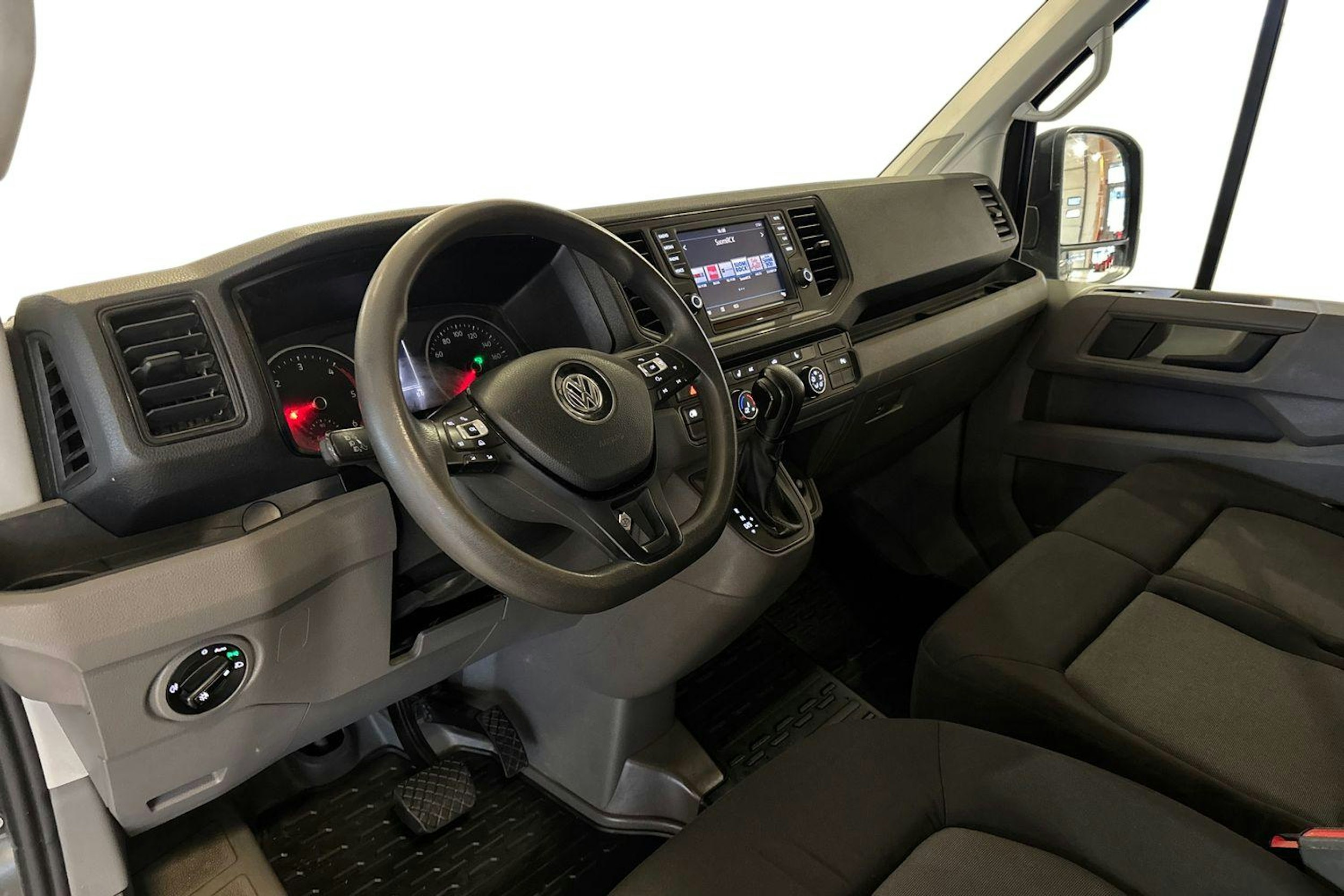 harmaa Volkswagen Crafter 2017 kuva 7.