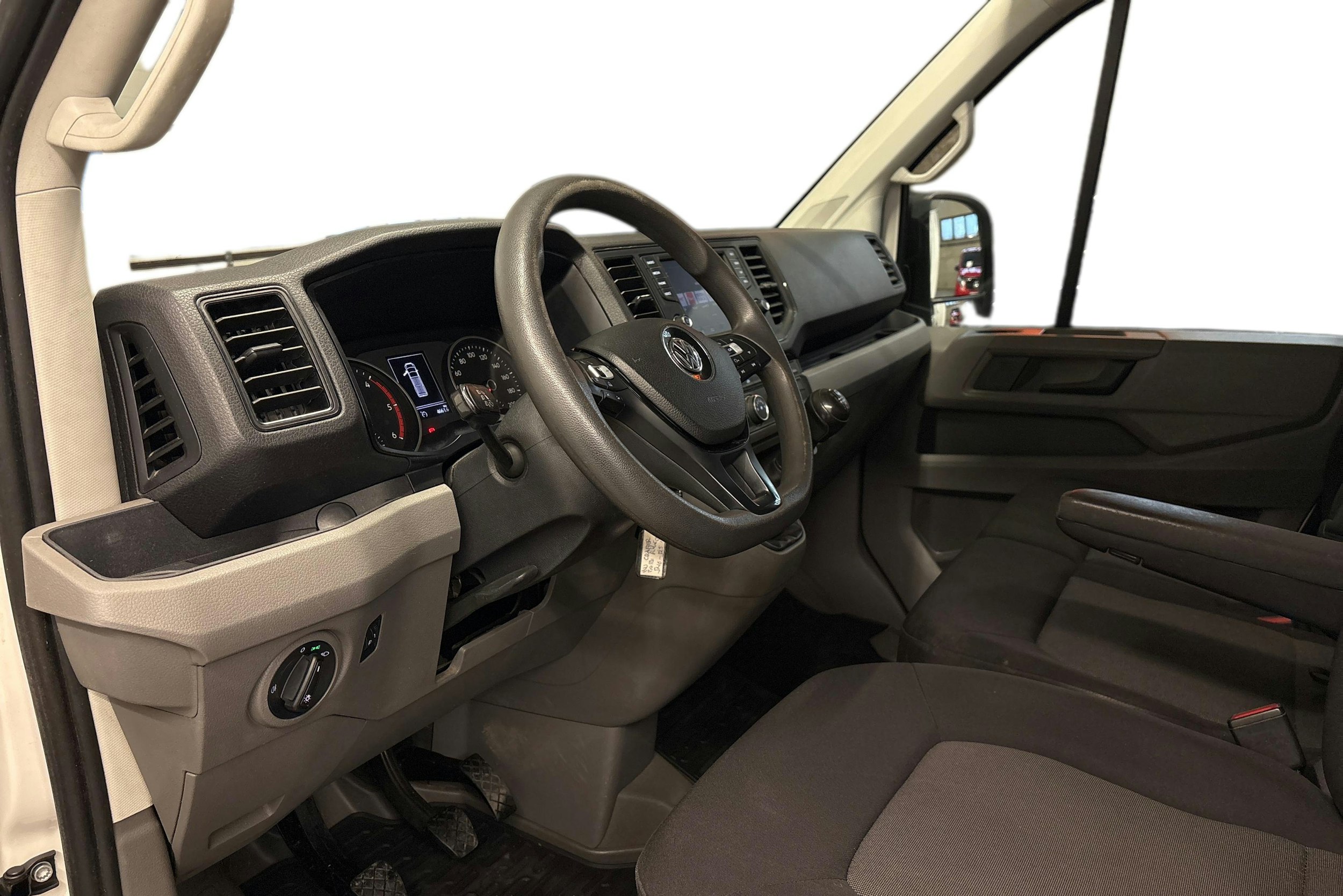 valkoinen Volkswagen Crafter 2017 kuva 8.