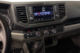 valkoinen Volkswagen Crafter 2017 kuva 12.