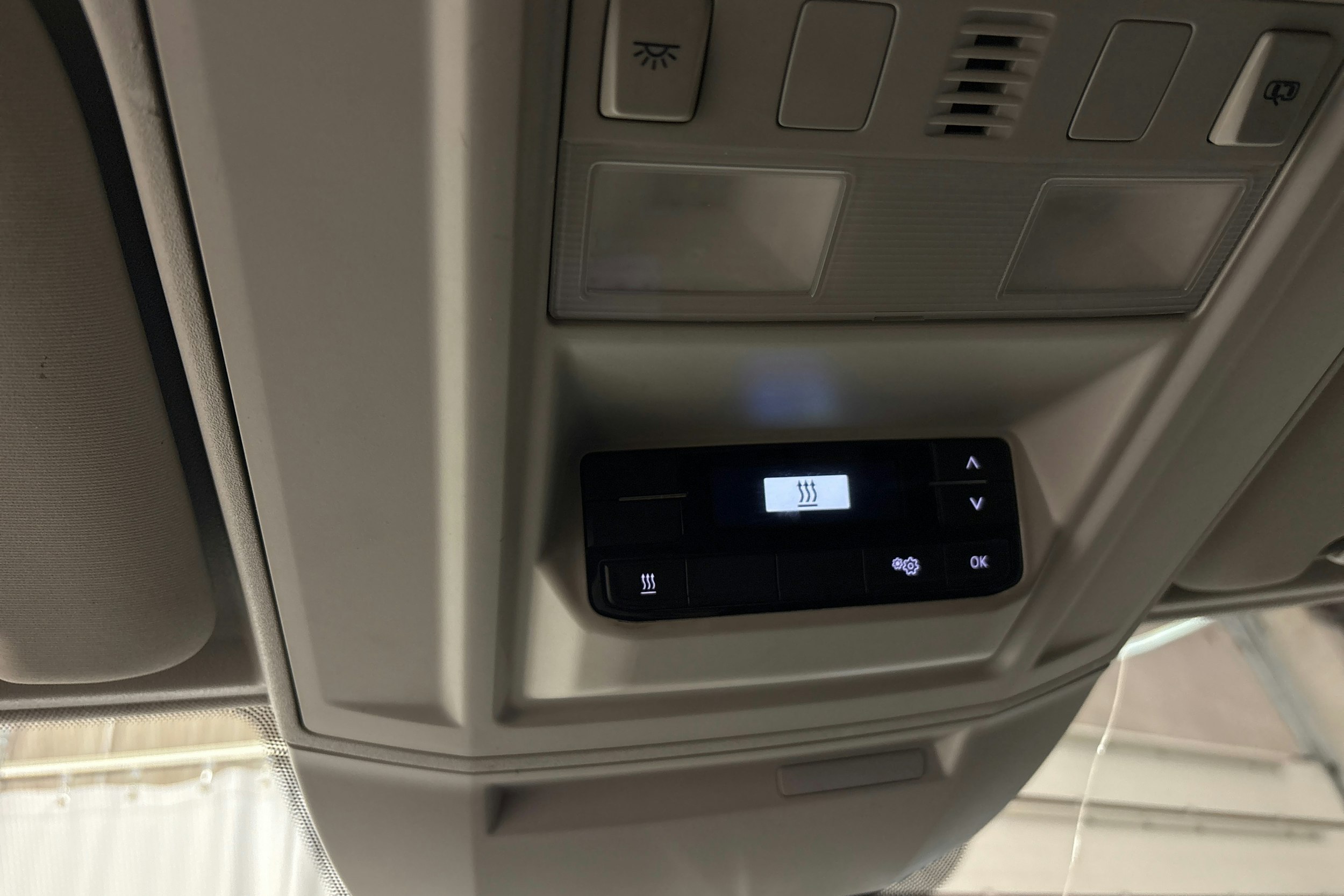 valkoinen Volkswagen Crafter 2017 kuva 23.