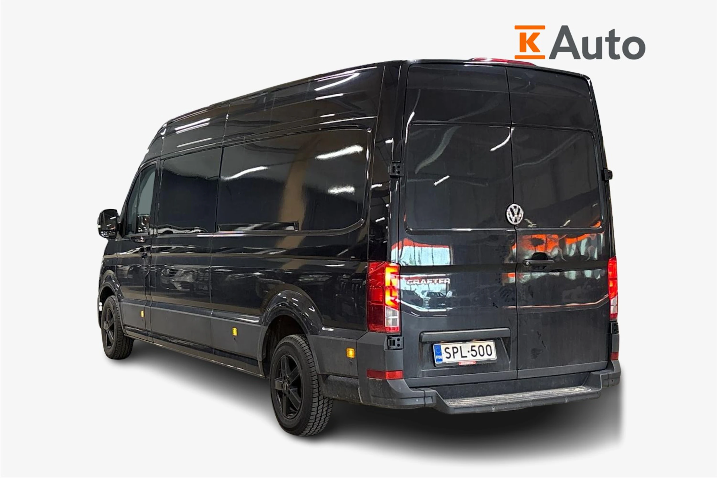 musta Volkswagen Crafter 2017 kuva 2.