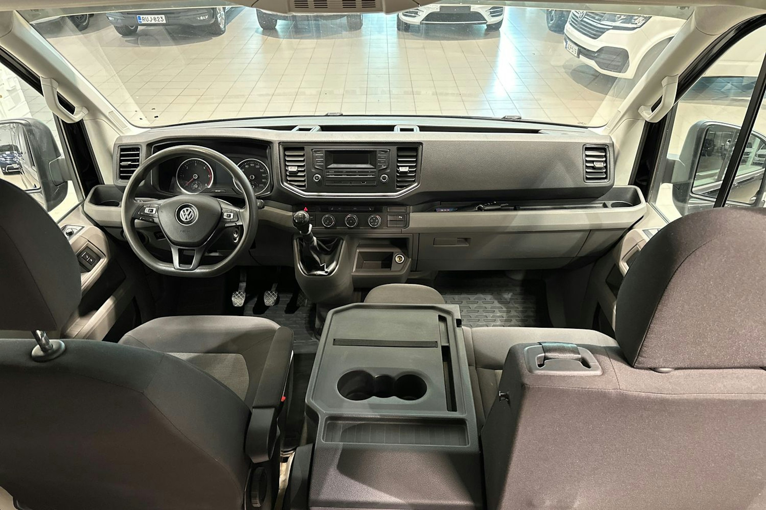 musta Volkswagen Crafter 2017 kuva 13.