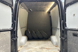 musta Volkswagen Crafter 2017 kuva 18.