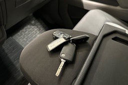 musta Volkswagen Crafter 2017 kuva 27.
