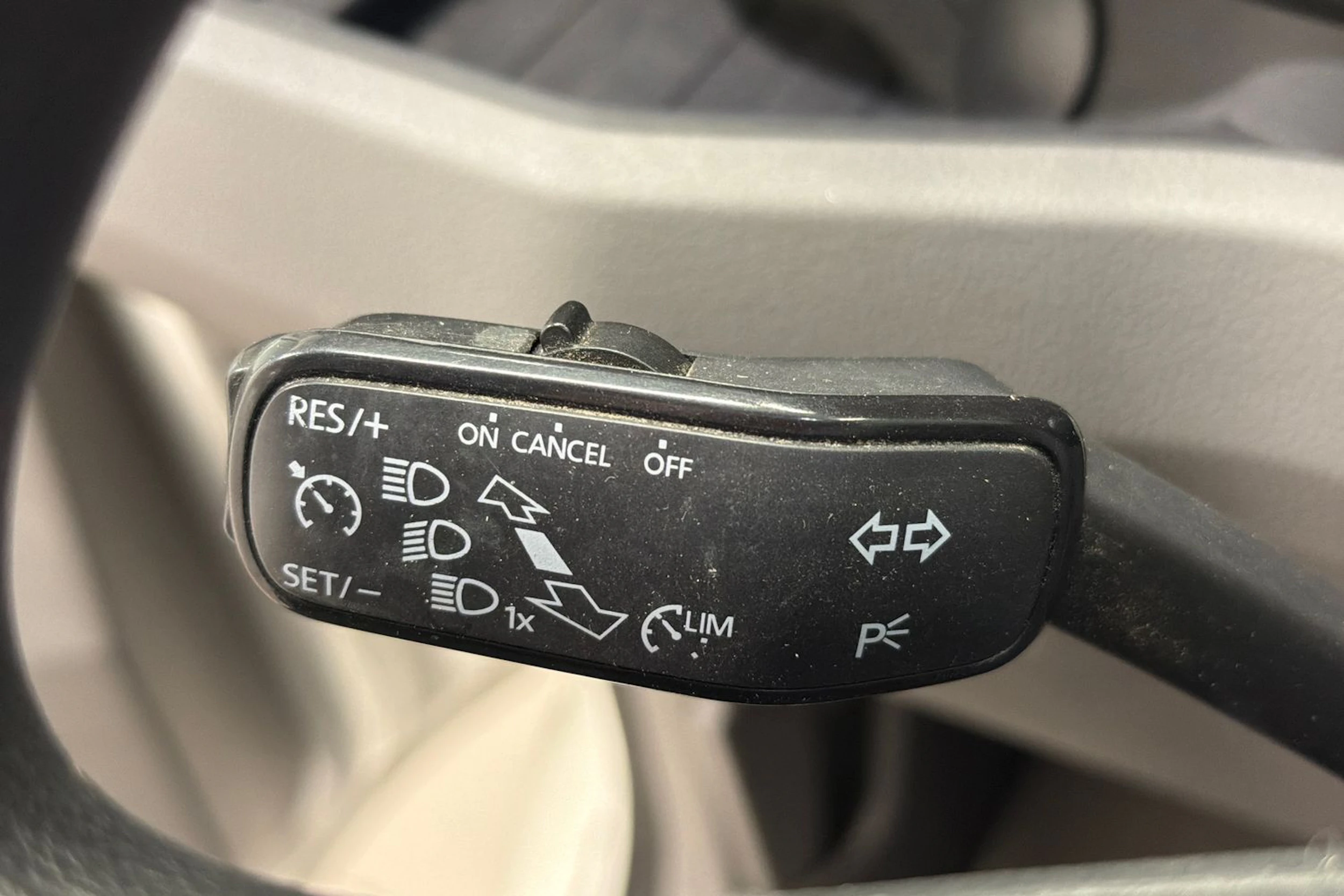 valkoinen Volkswagen Crafter 2017 kuva 14.