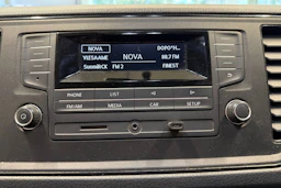 valkoinen Volkswagen Crafter 2017 kuva 15.