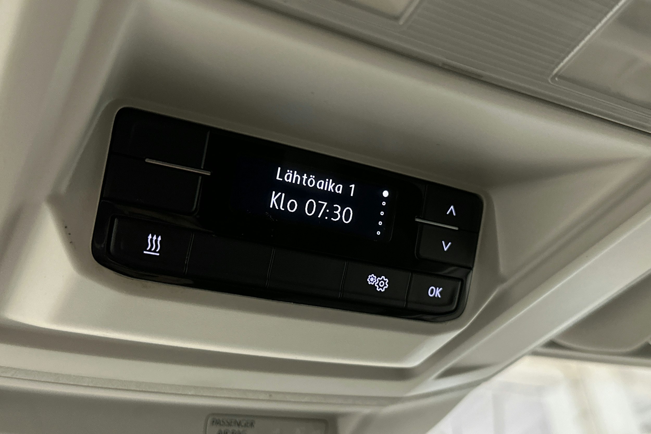 valkoinen Volkswagen Crafter 2018 kuva 21.