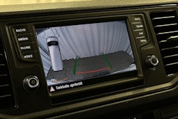 valkoinen Volkswagen Crafter 2018 kuva 21.